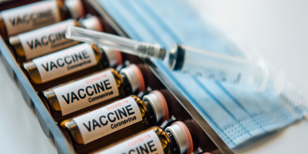 Apoio para produção de vacinas e medicamentos da Fiocruz vira lei